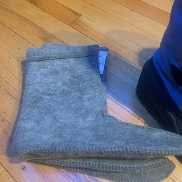 Kids LLBean Boots - Picture 8 of 9